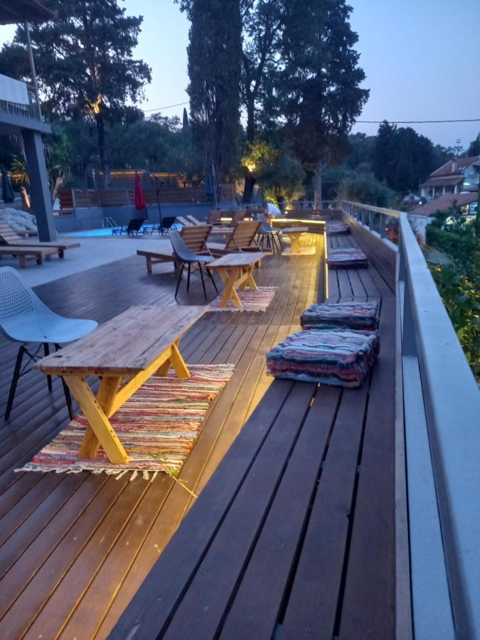 Seven Keys Luxury Suites Achílleion Екстериор снимка