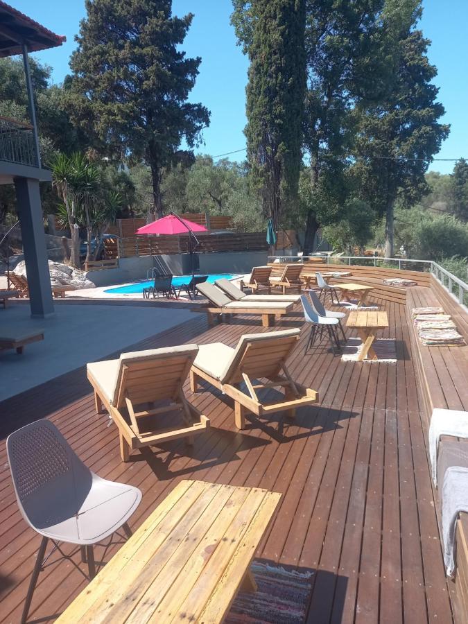 Seven Keys Luxury Suites Achílleion Екстериор снимка