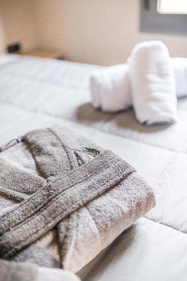 Seven Keys Luxury Suites Achílleion Екстериор снимка